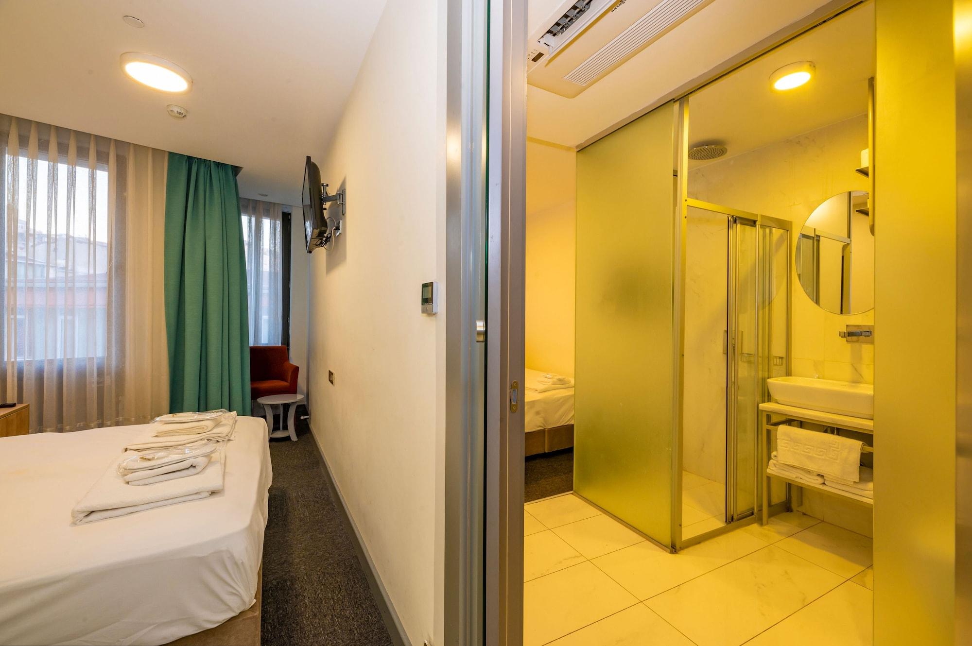 Taksim Hotel V Plus Istanbul Exterior photo